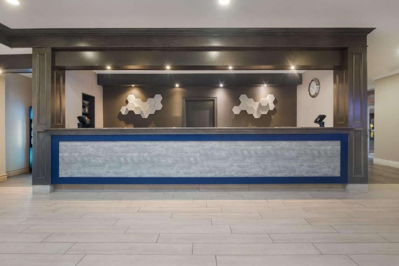 Best Western St Catharines Hotel & Conference Centre Sainte-Catherine Eksteriør billede