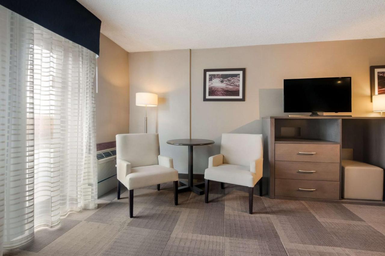 Best Western St Catharines Hotel & Conference Centre Sainte-Catherine Eksteriør billede